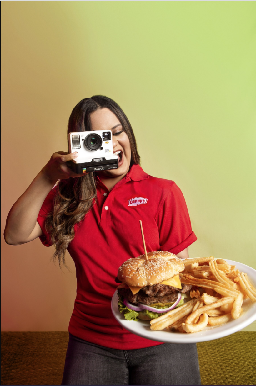 Dennys 3