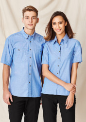 Mens Wrinkle Free Chambray Short Sleeve Shirt