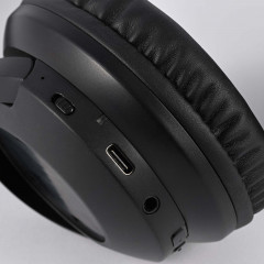 Equinox ANC Headphones In Case