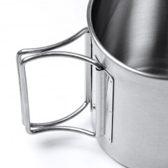 Stainless steel mug with folding handles