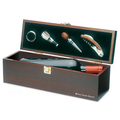 Wine Set in Wooden Gift Box