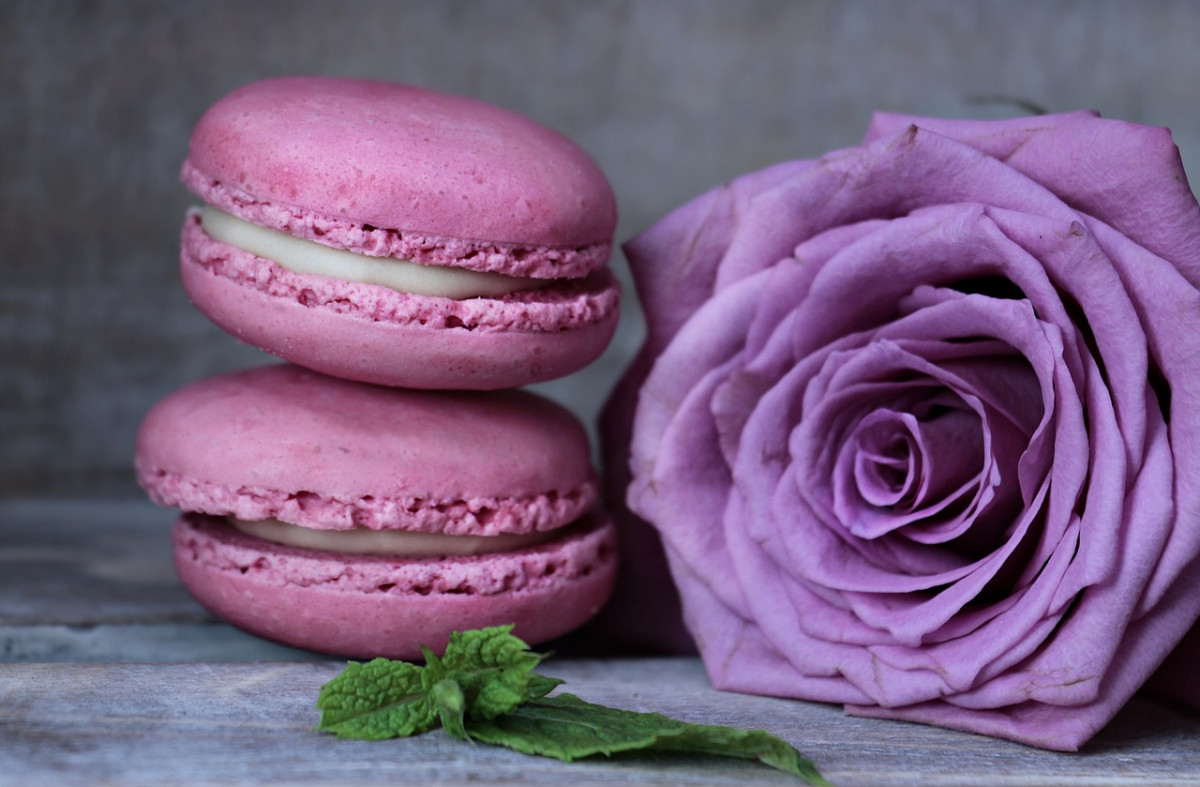 macarons 2548799 1280